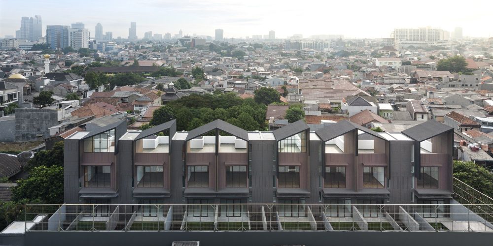 Kemang HuisClick To View